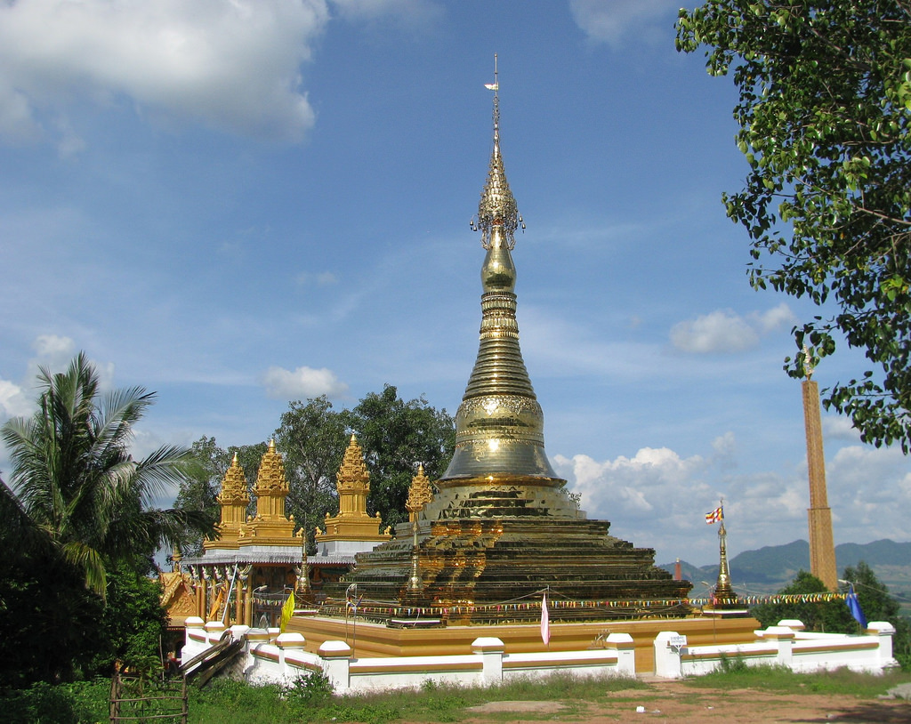 attraction-Wat Phnom Yat 1.jpg
